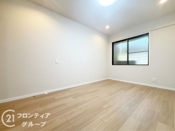 ローレルコート萩の台８号棟　中古マンション