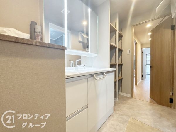 ローレルコート萩の台８号棟　中古マンション