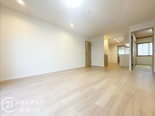 ローレルコート萩の台８号棟　中古マンション