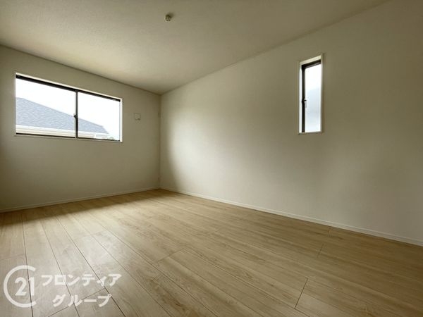 奈良市七条１丁目　新築一戸建て　第６　１号棟