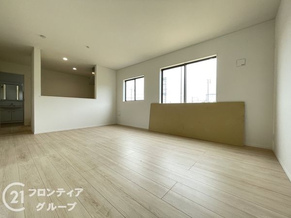 奈良市七条１丁目　新築一戸建て　第６　３号棟