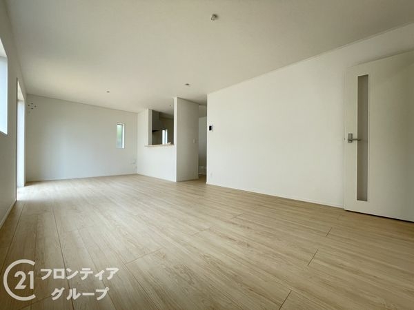 奈良市七条１丁目　新築一戸建て　第６　２号棟