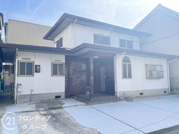 大和高田市礒野南町の中古一戸建て