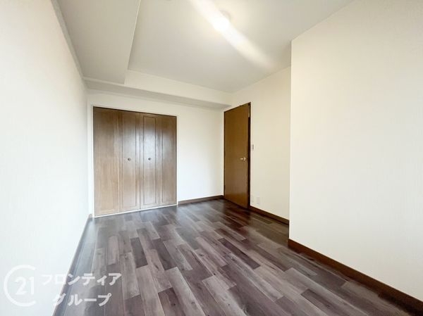 フローレスタ学園前　中古マンション