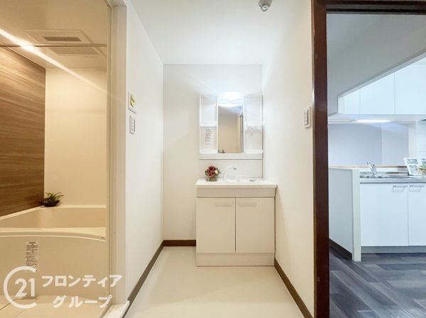 フローレスタ学園前　中古マンション