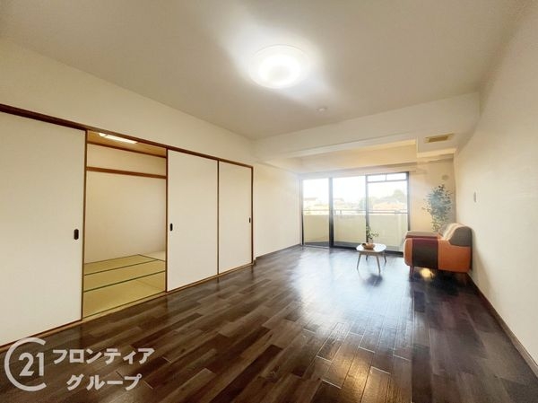 フローレスタ学園前　中古マンション