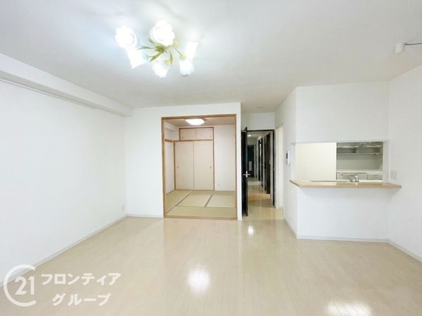 ロイヤルアーク天理　中古マンション