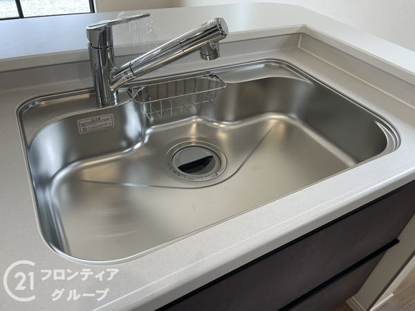 大和郡山市九条町　新築一戸建て　４期　８号棟