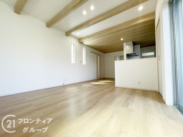 桜井市大字谷　新築一戸建て　１号棟