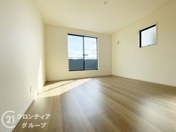 桜井市大字粟殿　新築一戸建て　１３期　１号棟