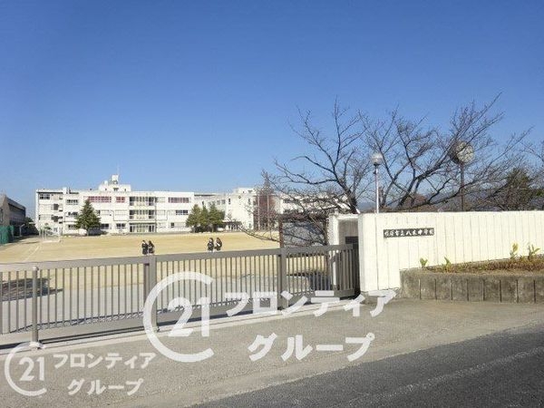 橿原市常盤町　新築一戸建て　第１期　２号棟(橿原市立八木中学校)