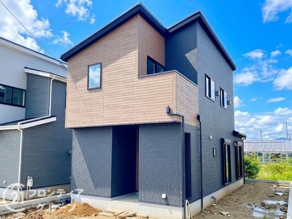 橿原市常盤町　新築一戸建て　第１期　３号棟