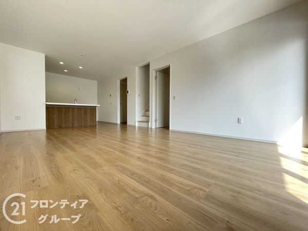 奈良市柏木町新築一戸建て　１期　１号棟