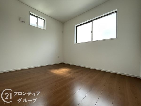 奈良市柏木町新築一戸建て　１期　２号棟