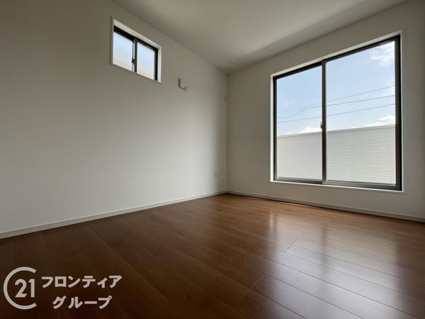奈良市柏木町新築一戸建て　１期　２号棟