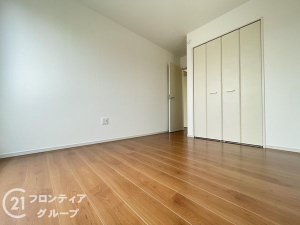 奈良市柏木町新築一戸建て　１期　２号棟