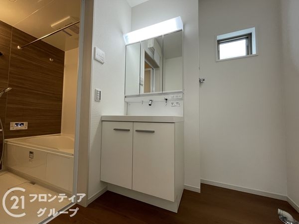 奈良市柏木町新築一戸建て　１期　２号棟