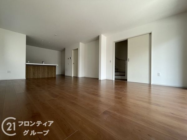 奈良市柏木町新築一戸建て　１期　２号棟