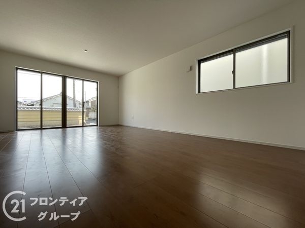 奈良市柏木町新築一戸建て　１期　２号棟