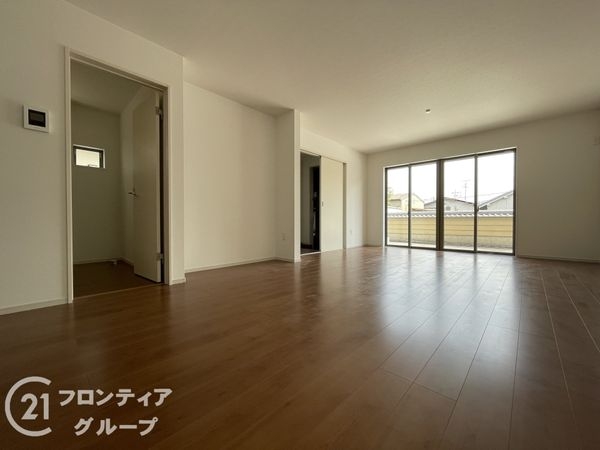 奈良市柏木町新築一戸建て　１期　２号棟