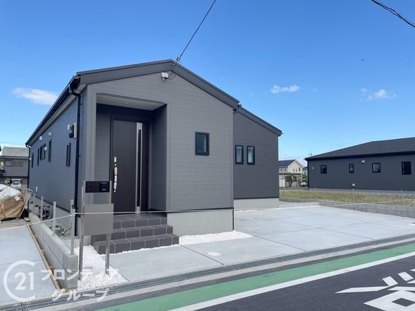 香芝市高　新築一戸建て　２号棟
