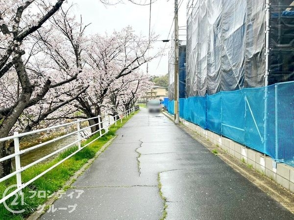 生駒市中菜畑２丁目　新築一戸建て　２期　４号棟