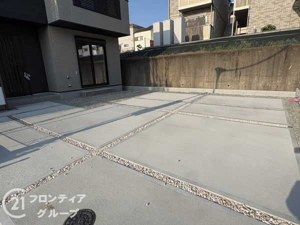 北葛城郡上牧町大字中筋出作　新築一戸建て　１号棟