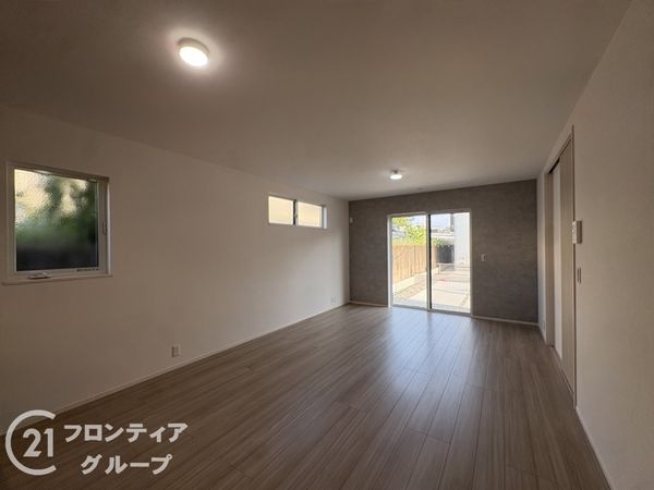 北葛城郡上牧町大字中筋出作　新築一戸建て　１号棟