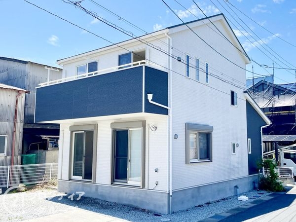 北葛城郡広陵町大字三吉　中古一戸建て