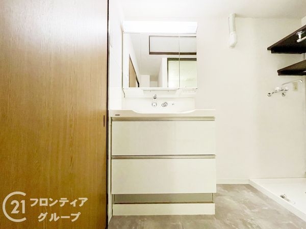 駅前ネオハイツ大和高田Ｂ棟　中古マンション