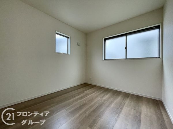 桜井市大字大豆越　新築一戸建て　７期　５号棟