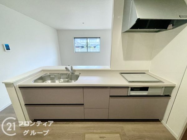 桜井市大字大豆越　新築一戸建て　７期　５号棟