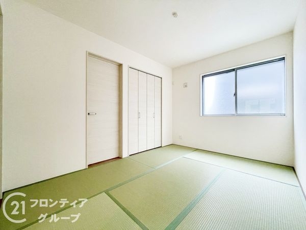 桜井市大字大豆越　新築一戸建て　７期　４号棟