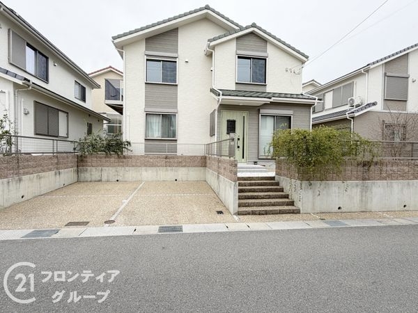 京田辺市同志社山手３丁目の中古一戸建て
