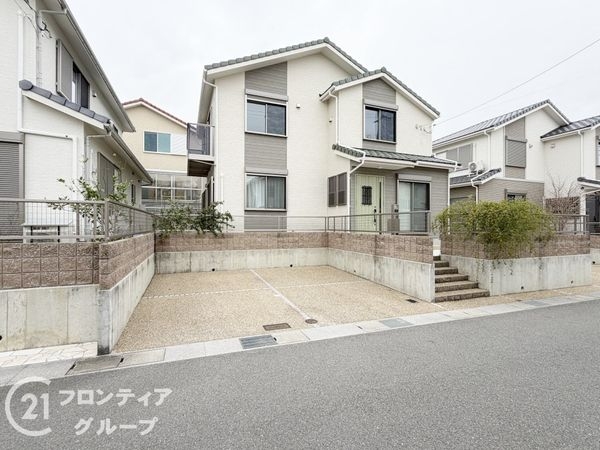 京田辺市同志社山手３丁目の中古一戸建て