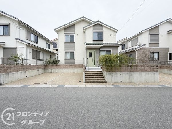 京田辺市同志社山手３丁目の中古一戸建て