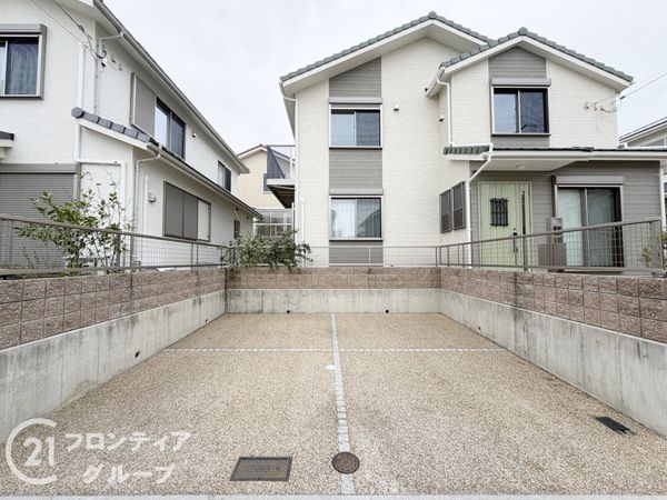 京田辺市同志社山手３丁目　中古一戸建て