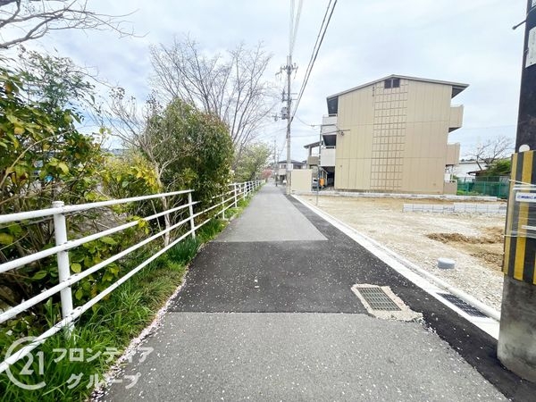 生駒市中菜畑２丁目　新築一戸建て　第２　１号棟