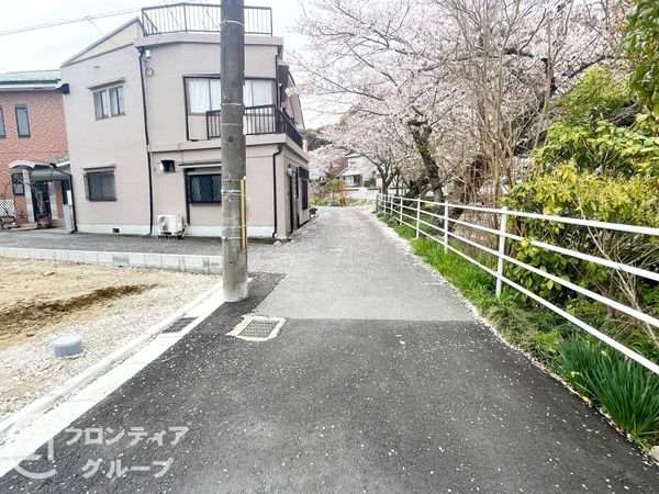生駒市中菜畑２丁目　新築一戸建て　第２　１号棟