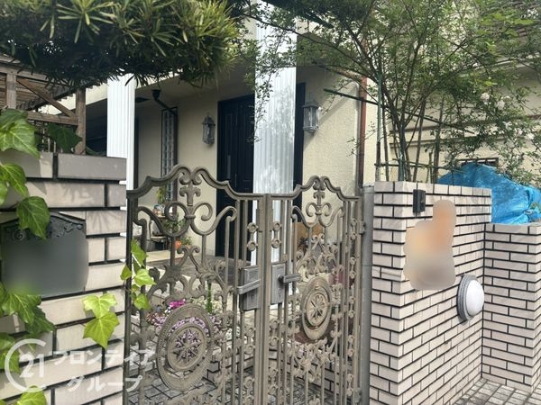 香芝市真美ヶ丘５丁目　中古一戸建て