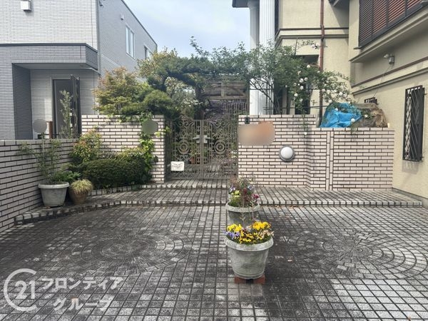 香芝市真美ヶ丘５丁目　中古一戸建て