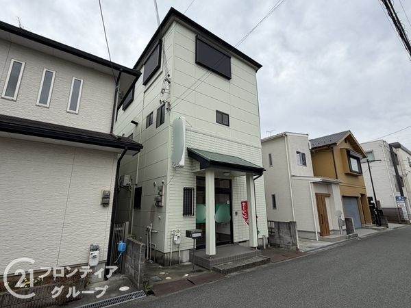 橿原市中曽司町の中古一戸建て