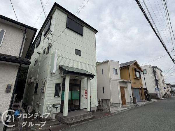 橿原市中曽司町の中古一戸建て