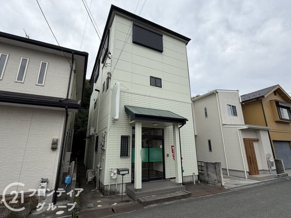 橿原市中曽司町の中古一戸建て