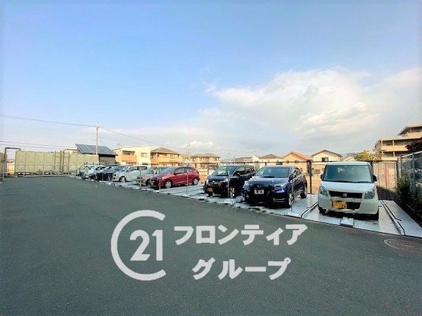 ローレルコート天理前栽　中古マンション
