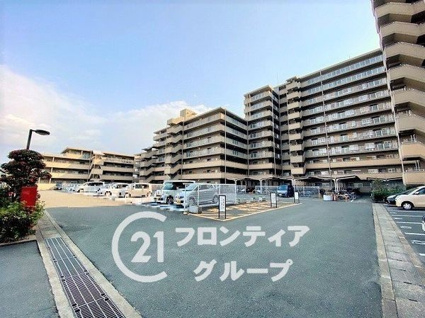ローレルコート天理前栽　中古マンション