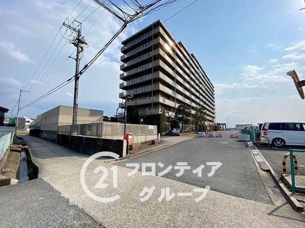 ローレルコート天理前栽　中古マンション