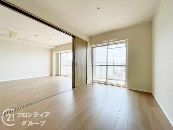 ローレルコート天理前栽　中古マンション