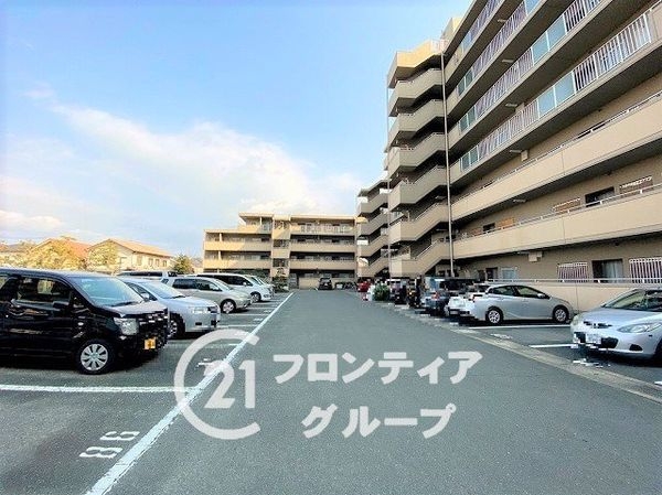 ローレルコート天理前栽　中古マンション