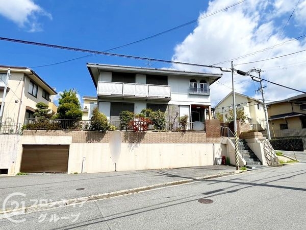 生駒市小明町の中古一戸建て